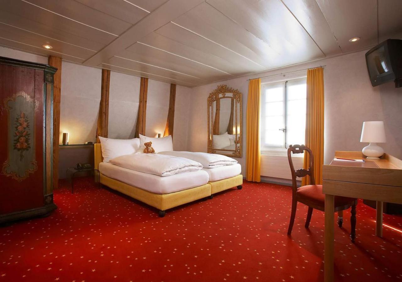 Romantik Hotel de L'Ours Sugiez Extérieur photo